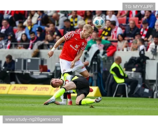 巴拉多利德俱乐部迎接新赛季挑战 全力备战提升战术实力