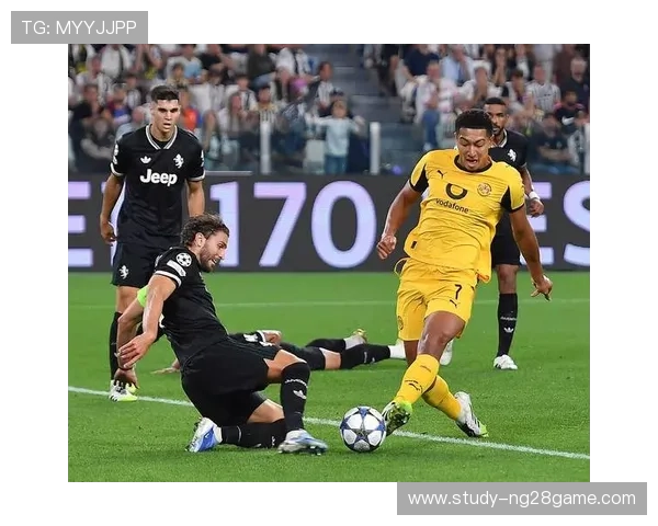 欧冠焦点战再掀高潮豪门对决引爆新赛季足球热潮