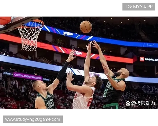 NBA最新激战比分全记录精彩瞬间与球星表现解析