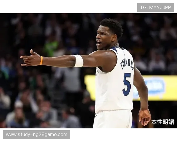 重塑荣耀之路聚焦NBA黄蜂队的年轻力量与未来崛起之势